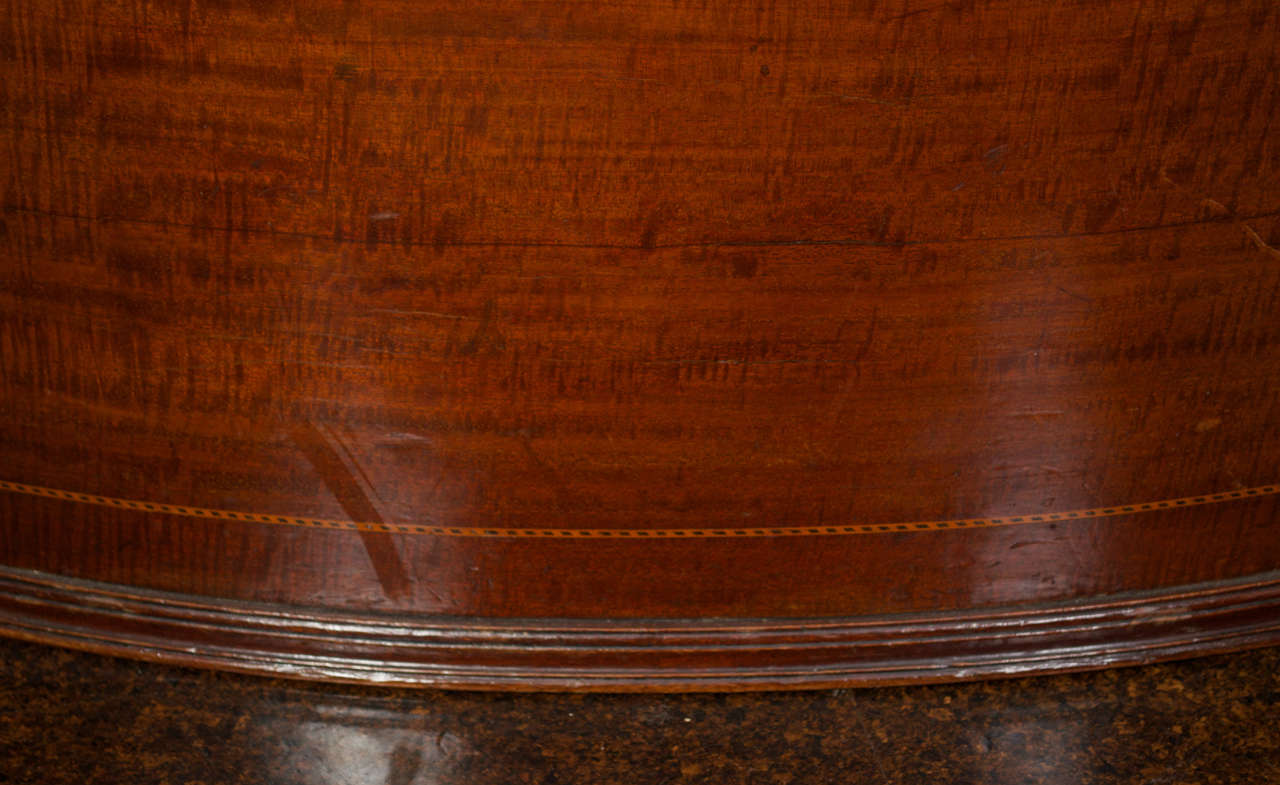 Mahogany Floor Planter with Inlay Banding In Excellent Condition For Sale In San Francisco, CA