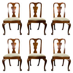 A Set of 6 Queen Anne American Chairs 19th Century