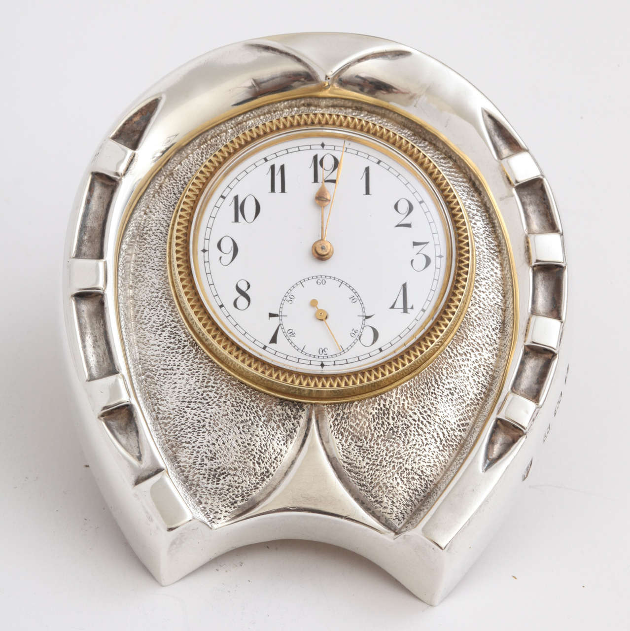 horse shoe clock