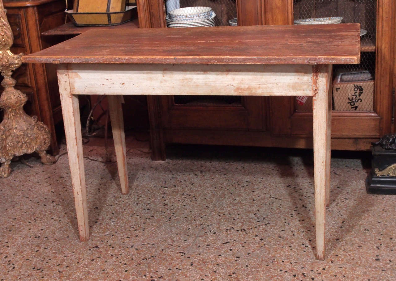 19th Century Swedish Table For Sale 4