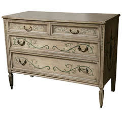 Antique Adams Style Masterful Paint-Decorated Commode / Chest / Dresser Stunning Details