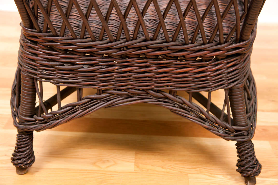Metal Antique Wicker Chaise