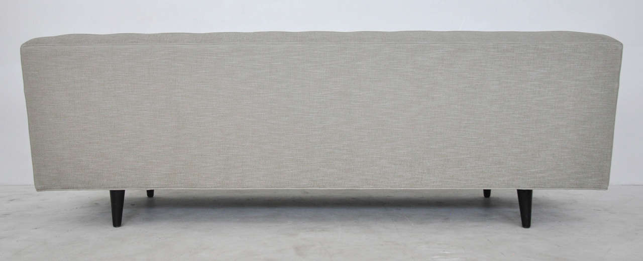 Mahogany Dunbar Model 5136 Sofa by Edward Wormley