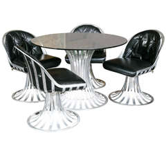 Russell Woodard Round Table and Four Chairs 5