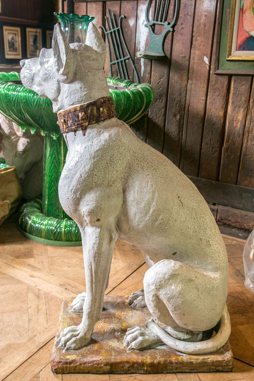 italien Statue de chien Great Dane en terre cuite en vente