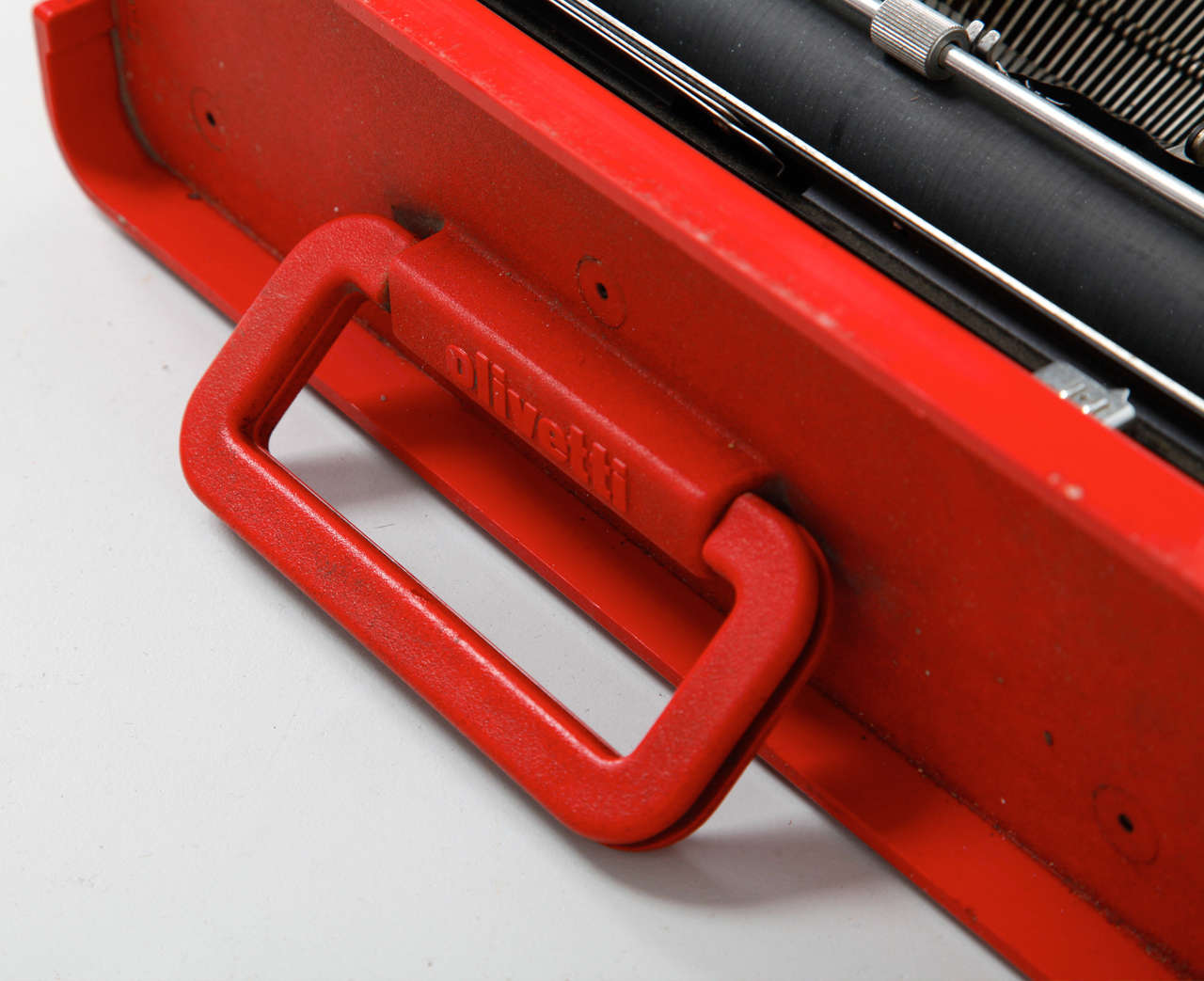 olivetti typewriter valentine