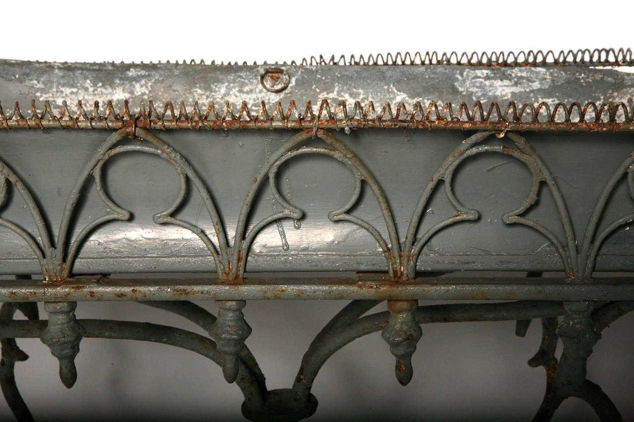 French Iron Jardiniere In Good Condition For Sale In Nashville, TN