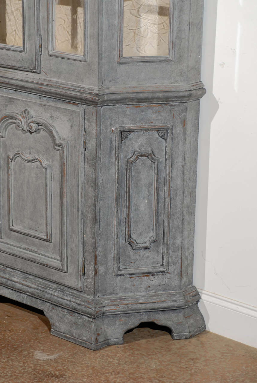 Swedish 1890s Rococo Style Grey Painted Vitrine Cabinet with Original Glass 5