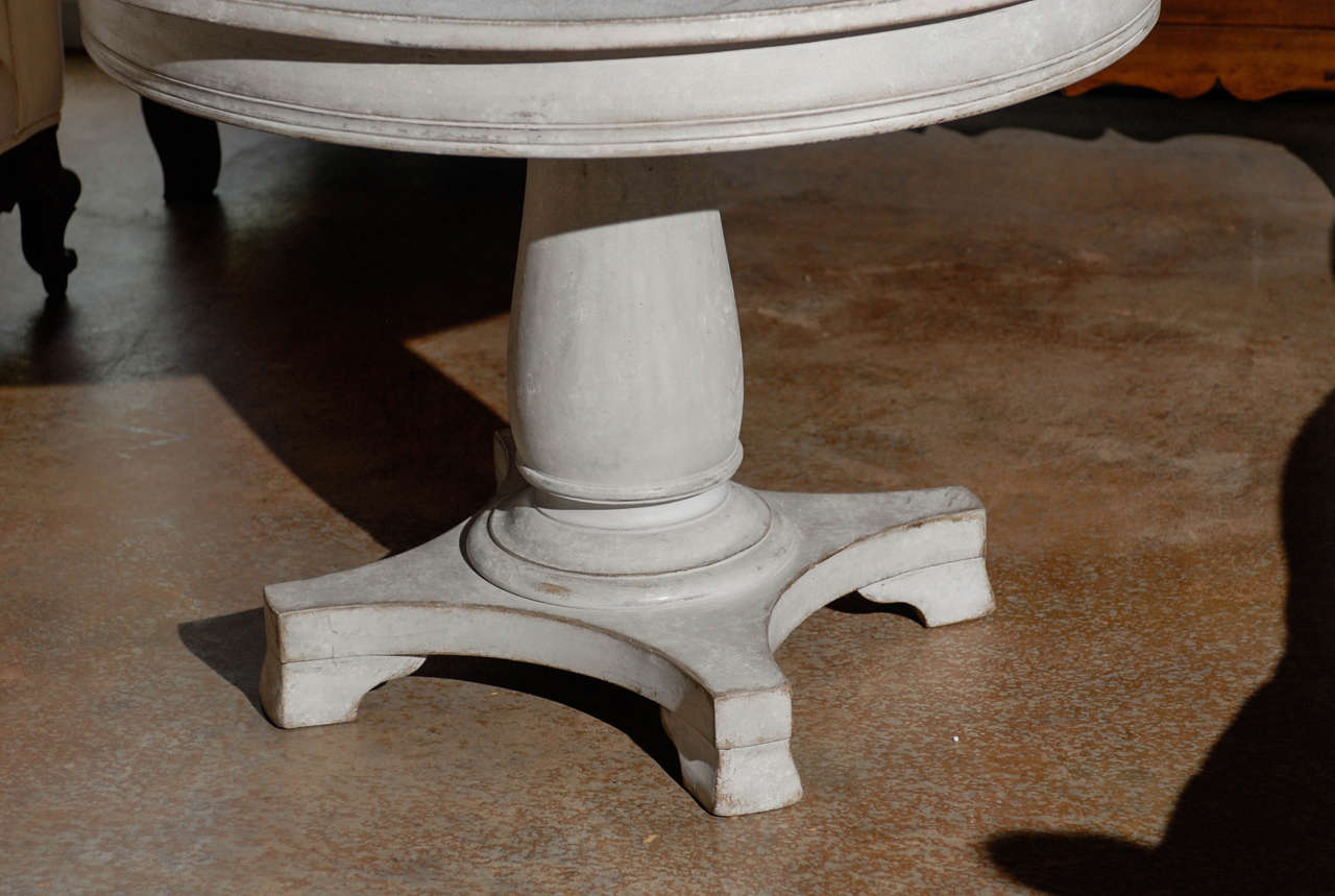 19th Century Swedish Centre Table In Excellent Condition In Atlanta, GA