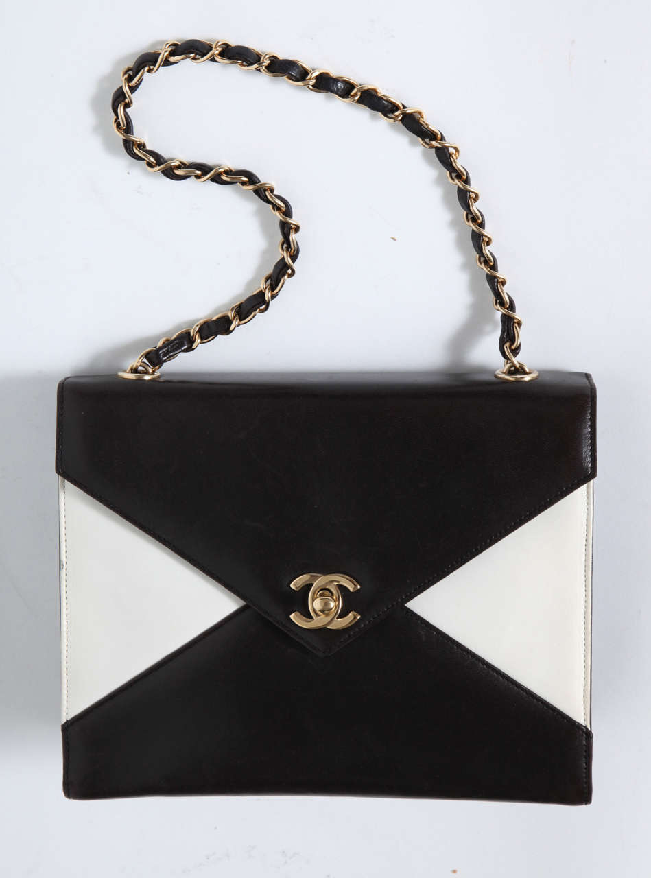 Vintage Chanel Black and White Handbag 2