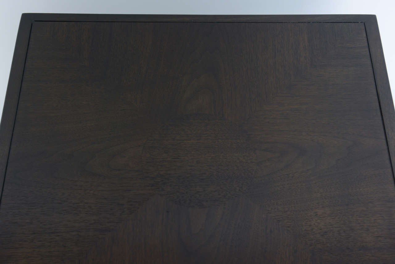 Wood Elegant 1950s Detailed Widdicomb Side Table in Walnut