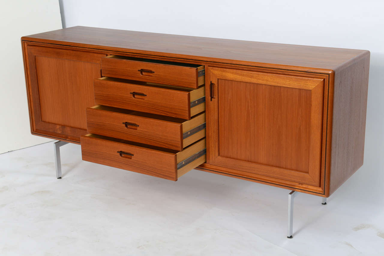 Late 20th Century Fine 1970s Danish Teak and Wenge Credenza Sideboard by EMC Møbler