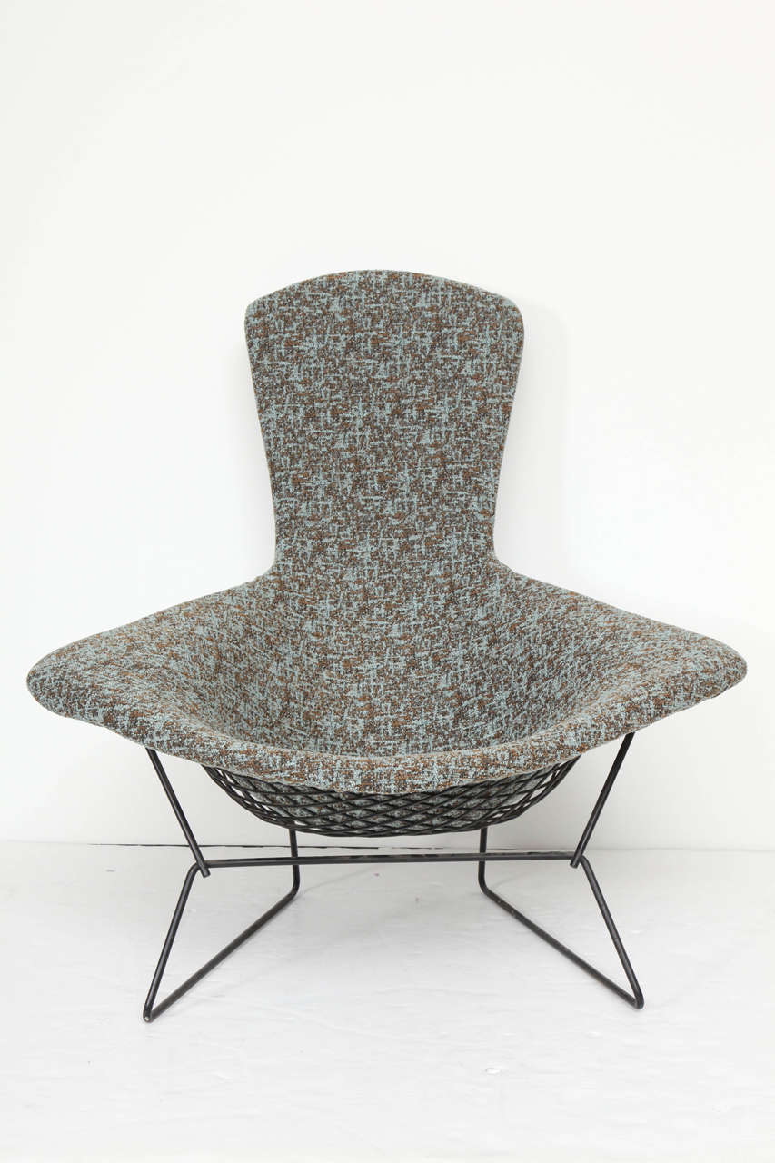Harry Bertoia Bird Chair and Ottoman for Knoll In Excellent Condition In New Jersey City, NJ