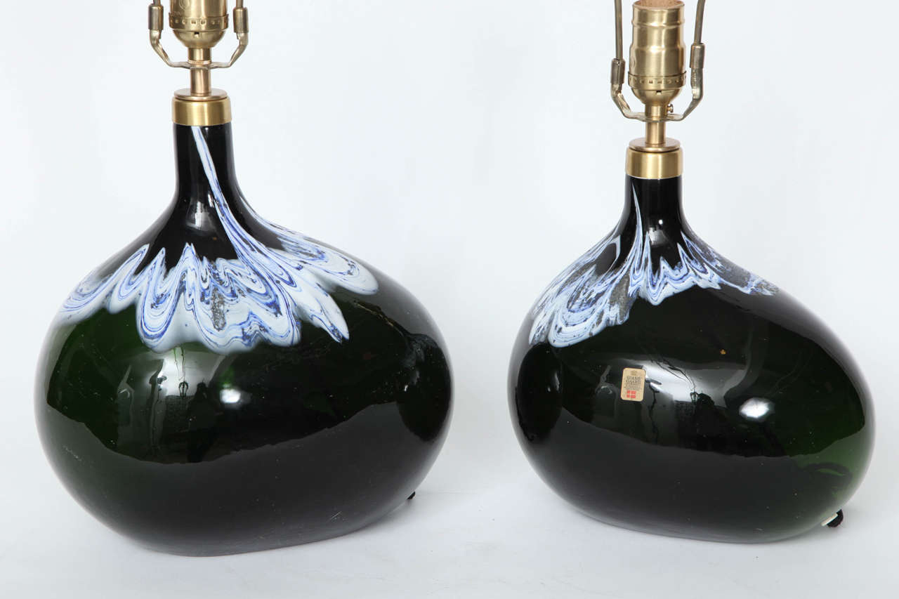 Pair of Black Emerald Art Glass Lamps by Michael Bang For Sale 1