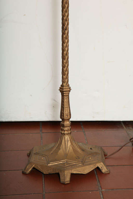 Neoclassical Antique French Floor Lamp In Good Condition In New York, NY
