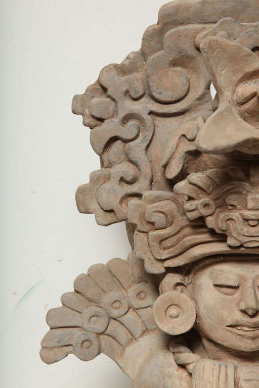 Pre Columbian Zapotec Figural Incensario Urn In Good Condition In New York, NY