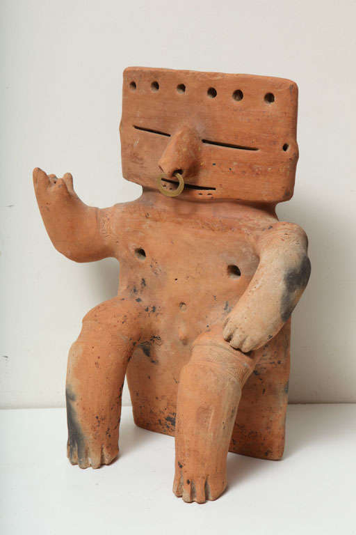 18th Century and Earlier Pre Columbian Quimbaya  Pottery Seated Retablo Figure