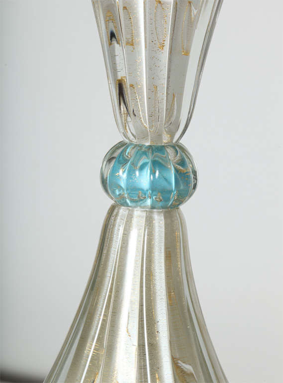 Italian Barovier & Toso White Ribbed Murano Glass Lamp with Gold inclusions, 1950's  For Sale