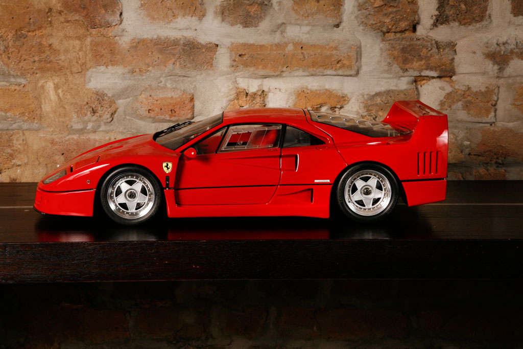 1/8 Scale Ferrari F40 by Atelier T.F. For Sale at 1stDibs