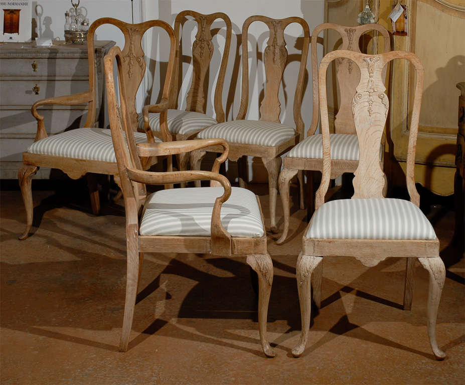 19th Century Set of Six Limed Oak French Dining Chairs 1