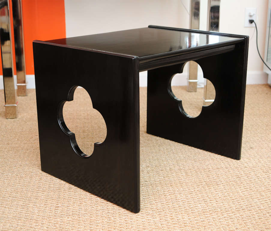 Vintage Ebonized Wood Cutout Nesting Tables Set of 3  In Good Condition For Sale In North Miami, FL
