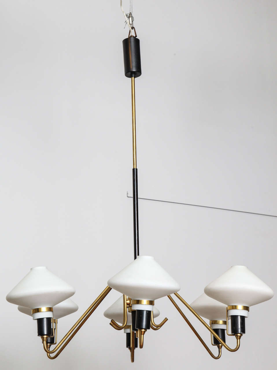 Modern Six-Arm Italian Chandelier In Excellent Condition For Sale In New York, NY