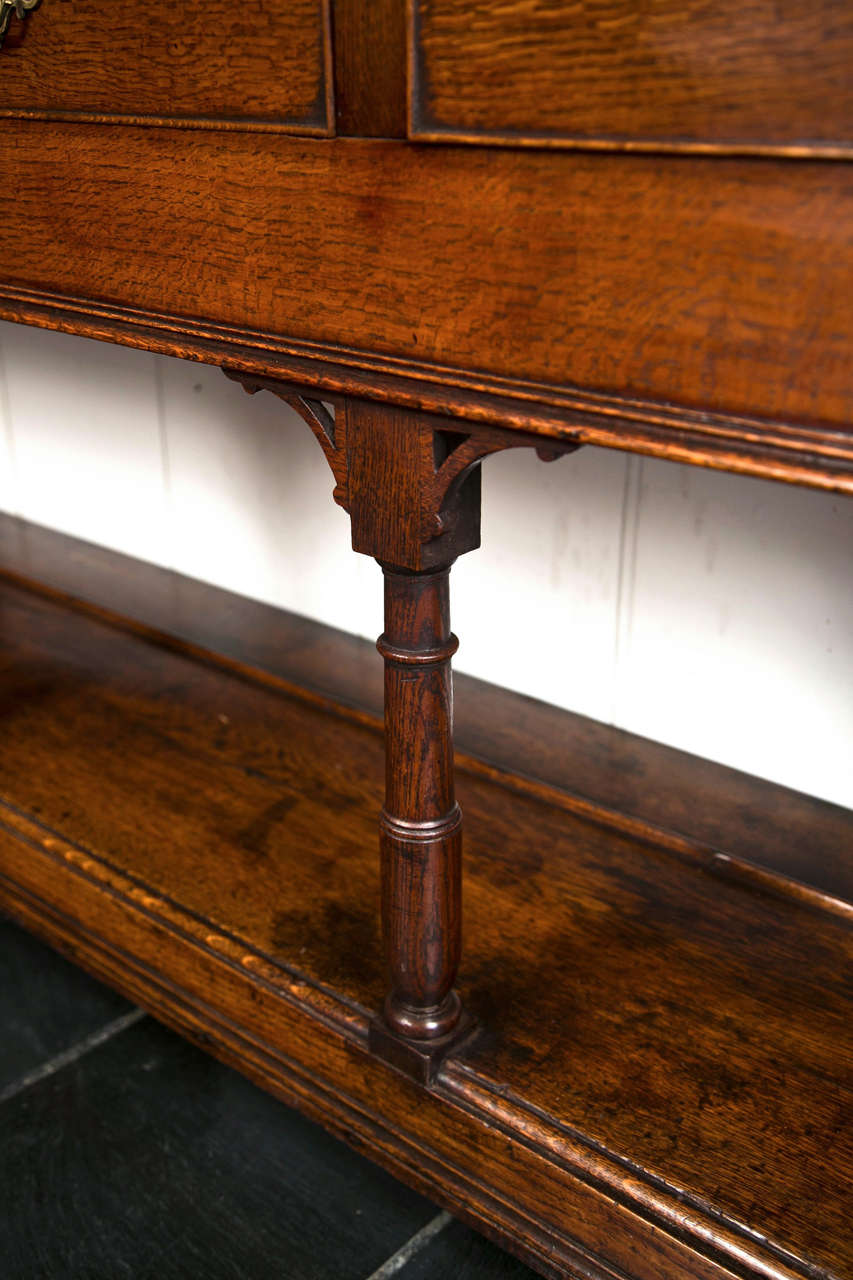 Georgian Oak Potboard Dresser 2