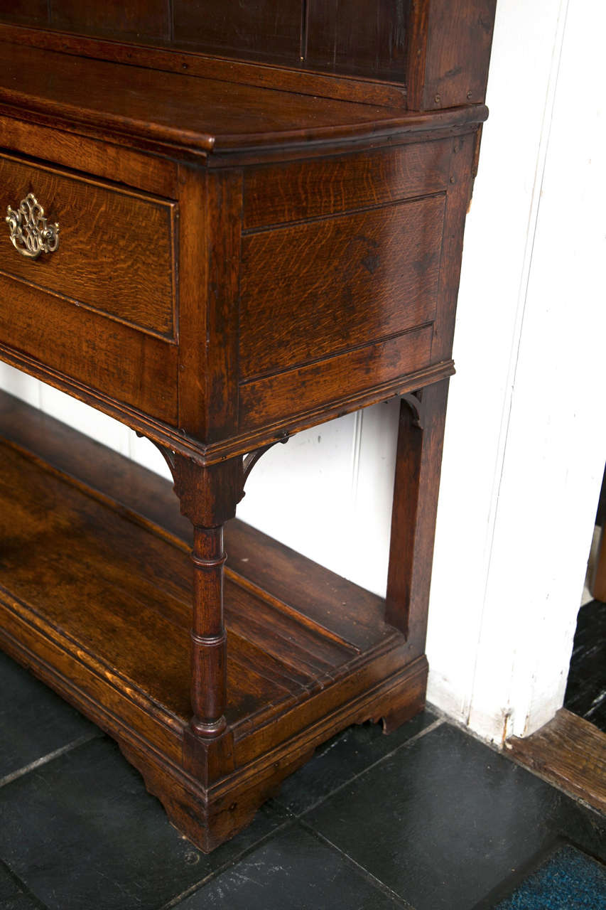 Georgian Oak Potboard Dresser 4