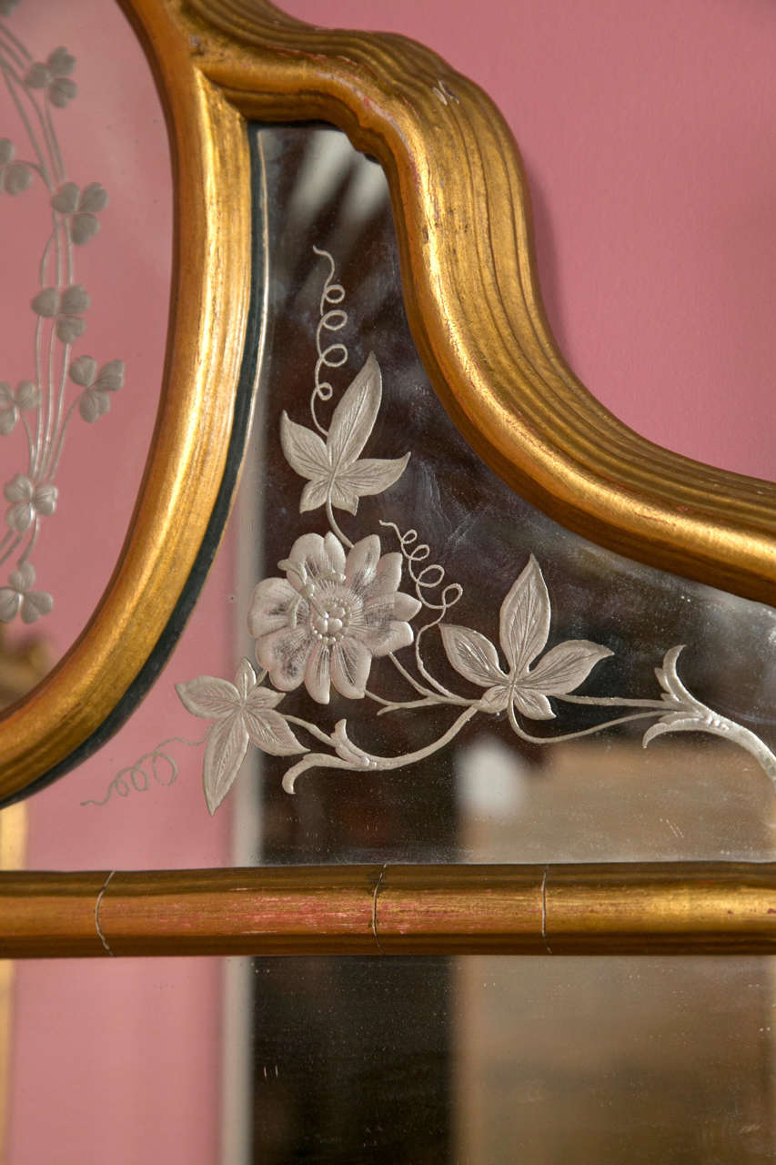 Hollywood Regency Style Giltwood Mirror With Etched Floral And Clover Design 1