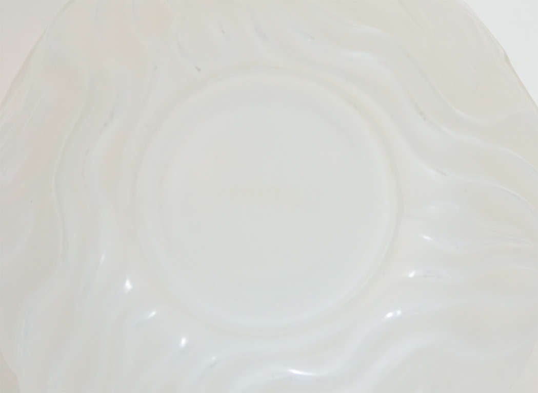 Splendido vaso francese in vetro smerigliato Art Deco di Hunnebelle in vendita 2