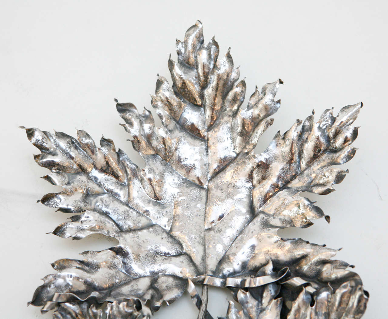 Sterling Silver Maple Leaf Dish by Buccellati In Excellent Condition In Palm Desert, CA