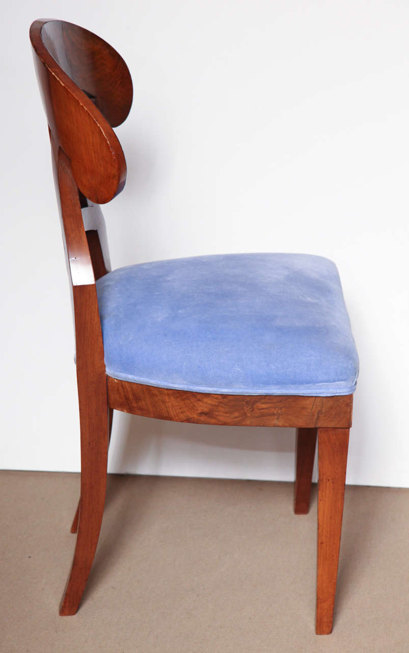Early 19th Century Biedermeier, Walnut Side Chair For Sale 3