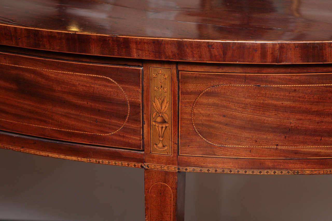 Eighteenth Century English Demi Lune Serving Table Circa 1780 In Good Condition In New York, NY