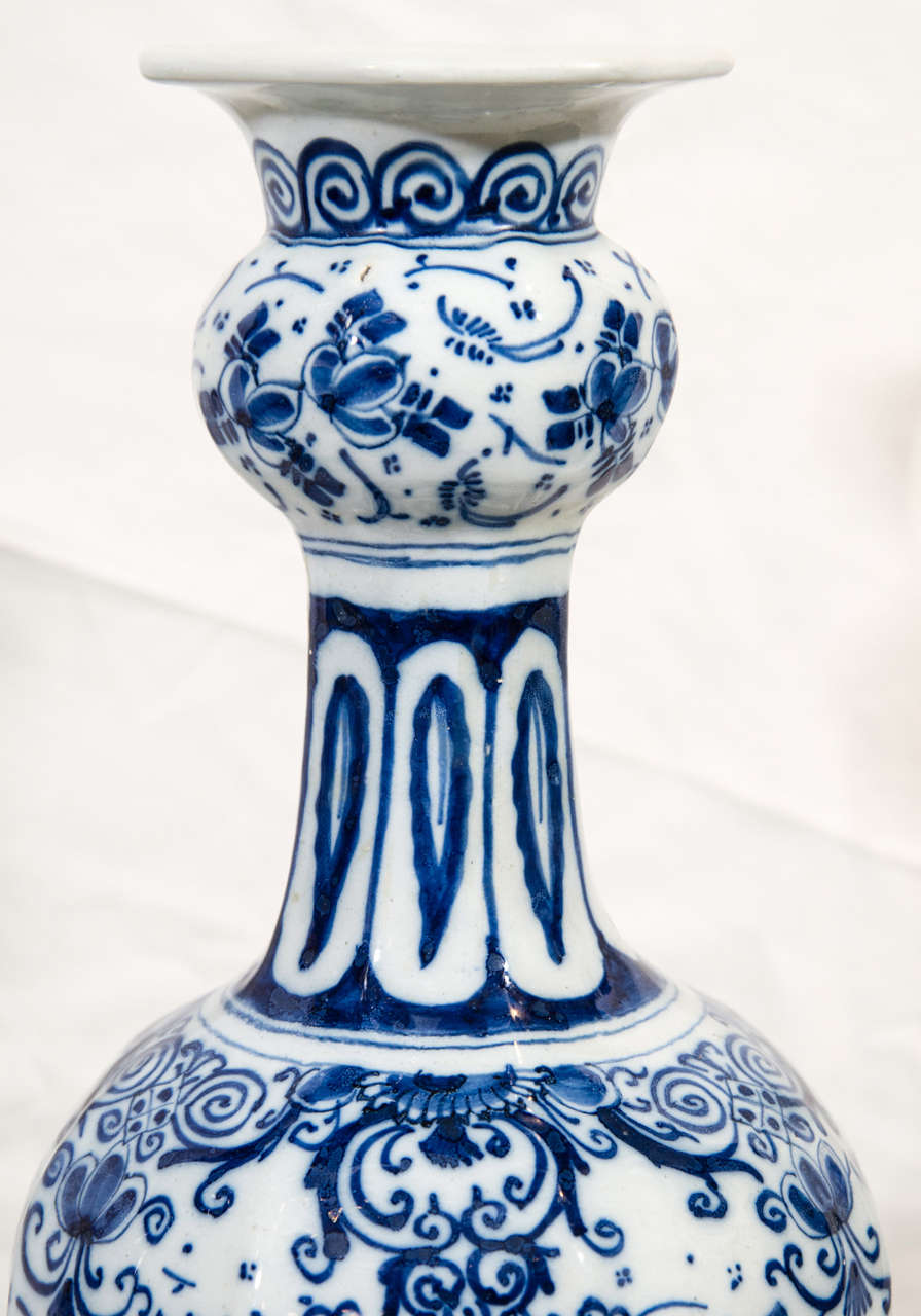A Pair of Blue and White Delft Vases 2