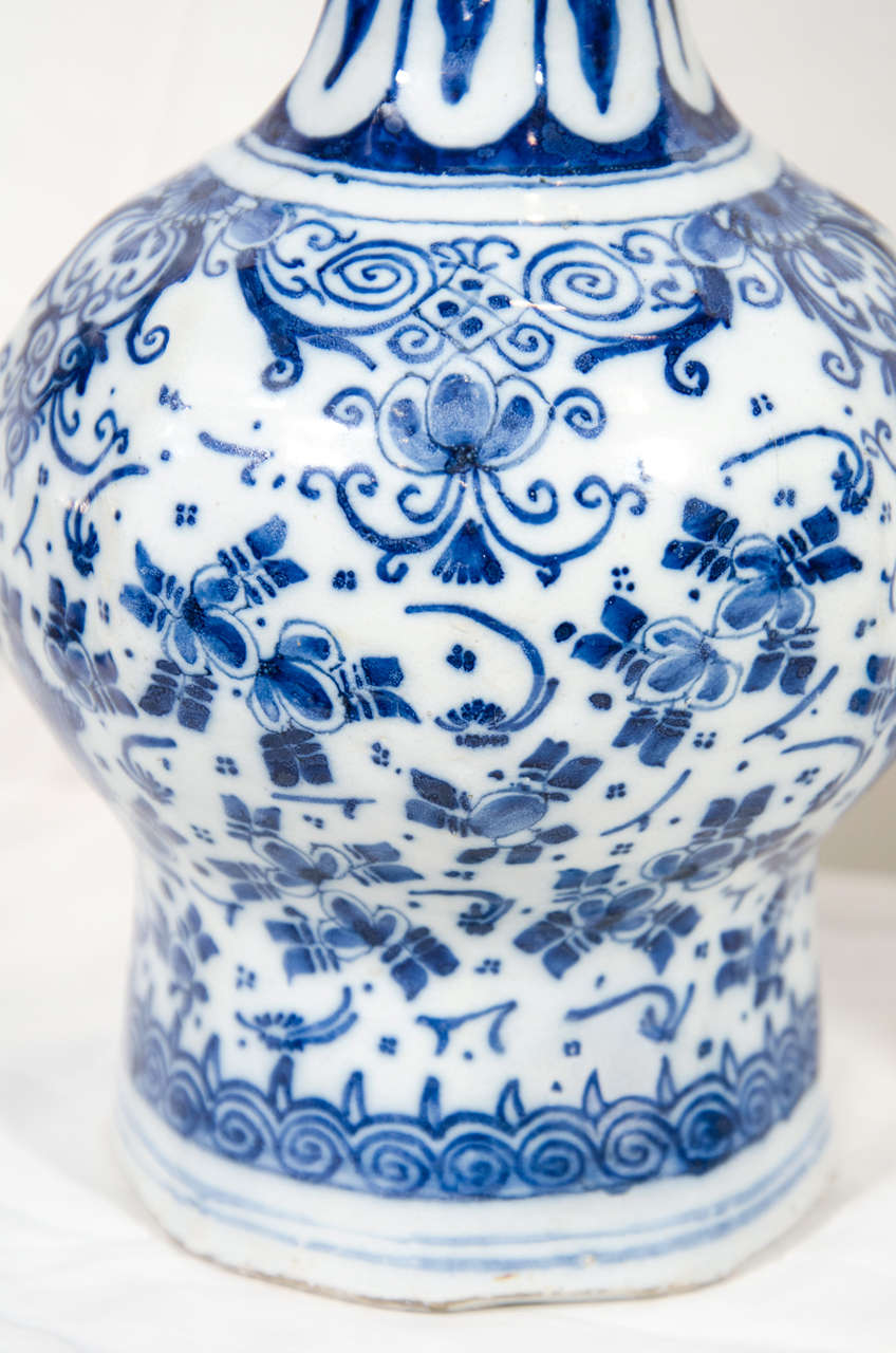 18th Century and Earlier A Pair of Blue and White Delft Vases