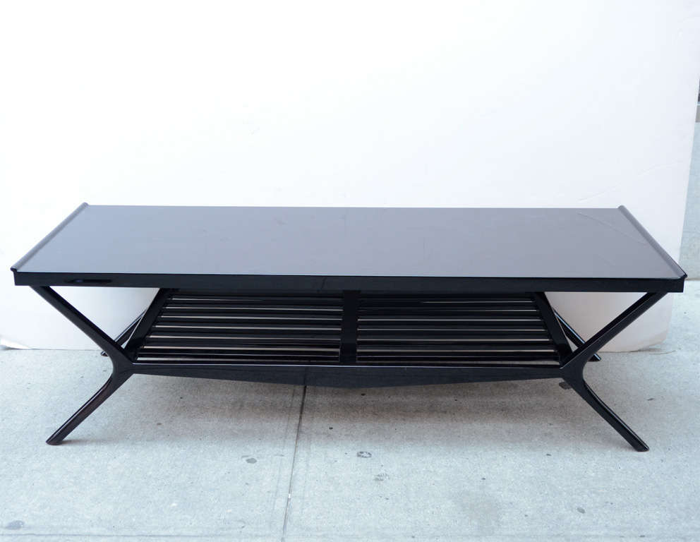 Mid-Century Modernist Cocktail Table in the Manner of Vladimir Kagan