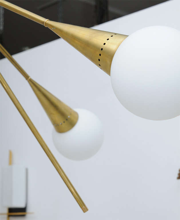 Mid-20th Century Gigantic Vintage Sputnik Light Fixture Attributed to Stilnovo