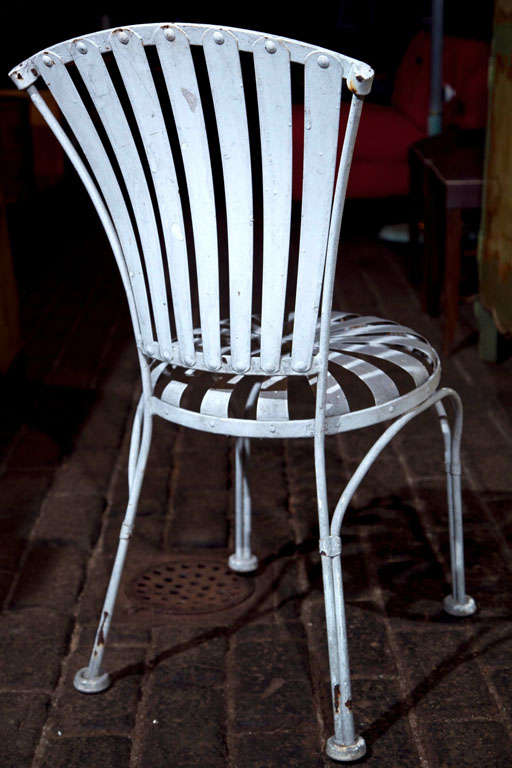 Vintage Set of Four Spring Chairs and Round Table 6