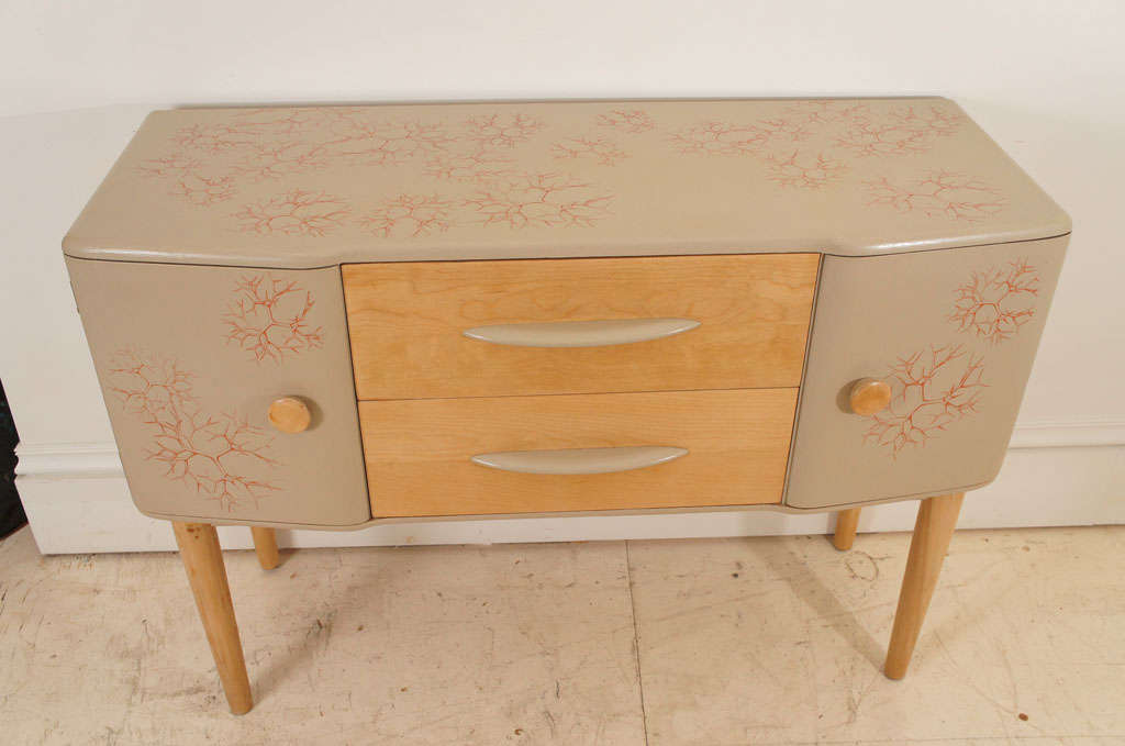 Decorated Heywood Wakefield Server In Excellent Condition In Hudson, NY