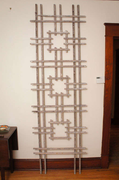 American Graphic Rustic Trellis
