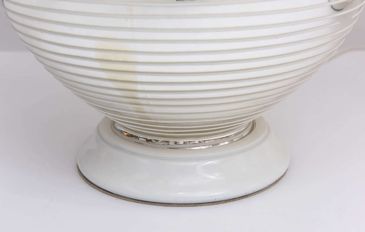 Enameled Pair of 1970s Mercury Glass Globe Table Lamps For Sale