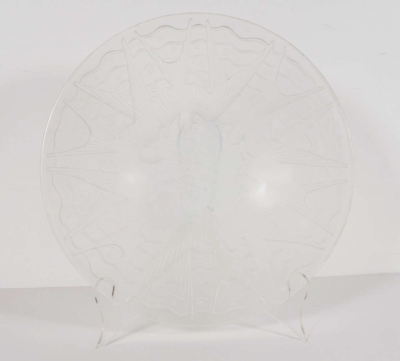 French Exquisite Art Deco Glass Bowl by Pierre D'Avesn with Overlapping Swallows