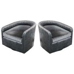 Luxe Pair of Mid-Century Modernist Swivel Chairs by Milo Baughman