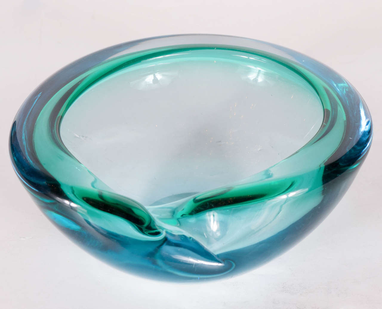 Italian Stunning Mid-Century Modernist Hand Blown Murano Glass Bowl
