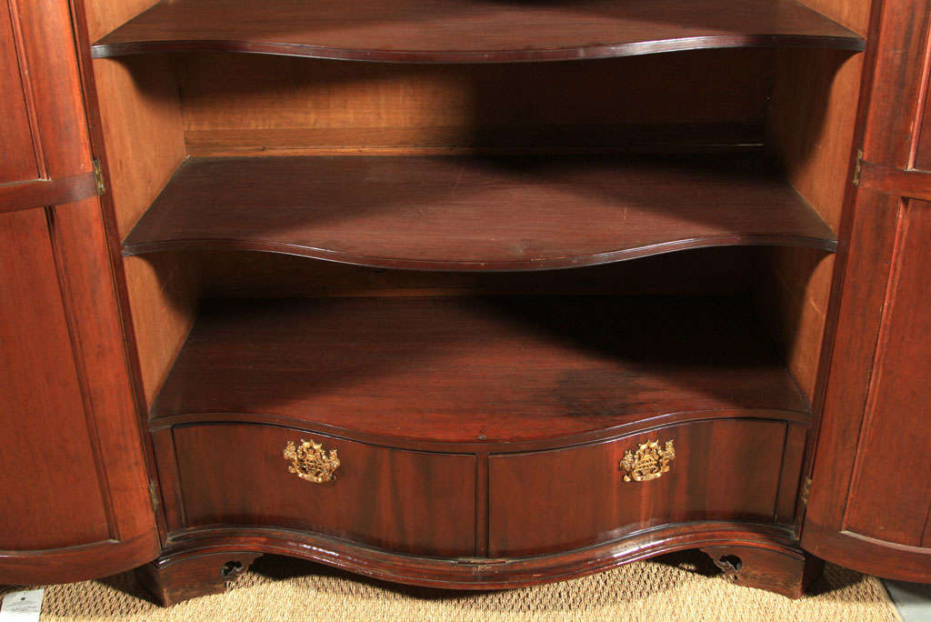 English Serpentine Front Clothes Press For Sale 2