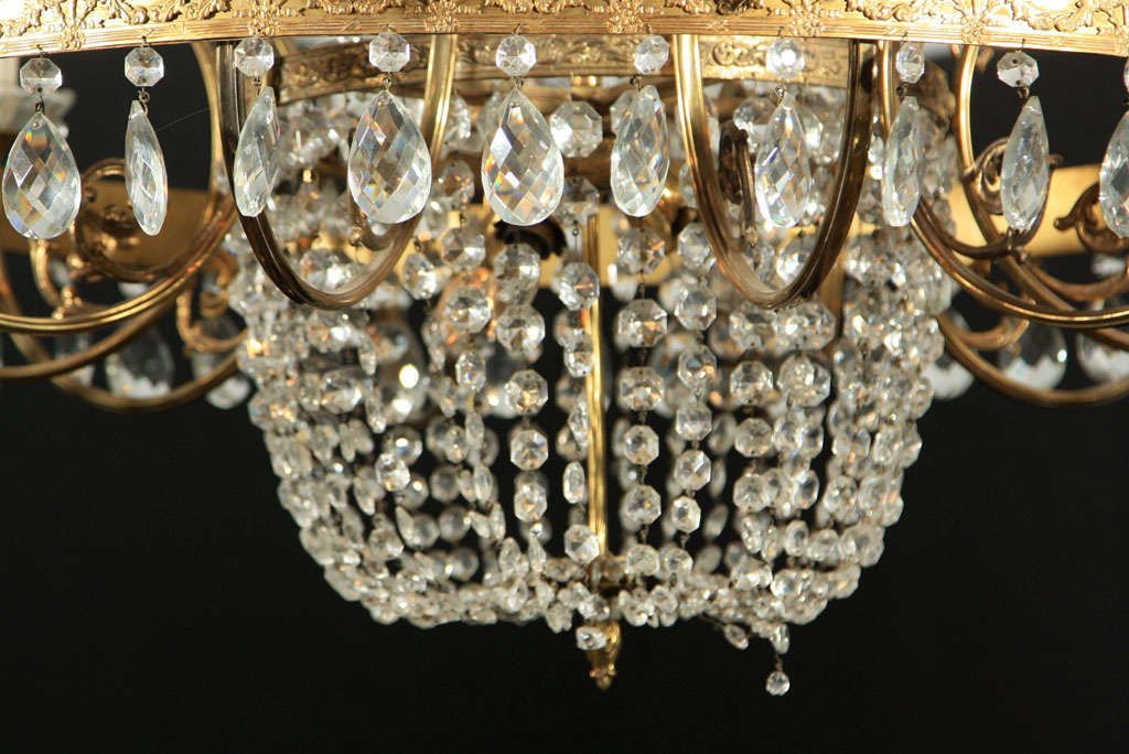 20th Century Pair of French Beaded Chandeliers For Sale