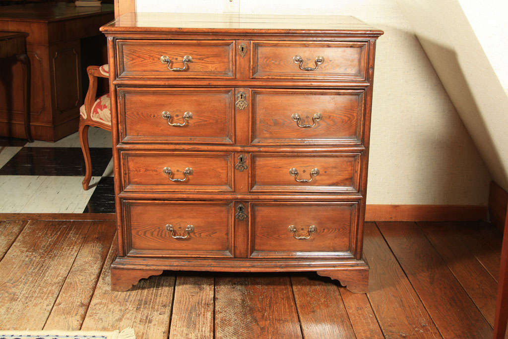 jacobean chest of drawers