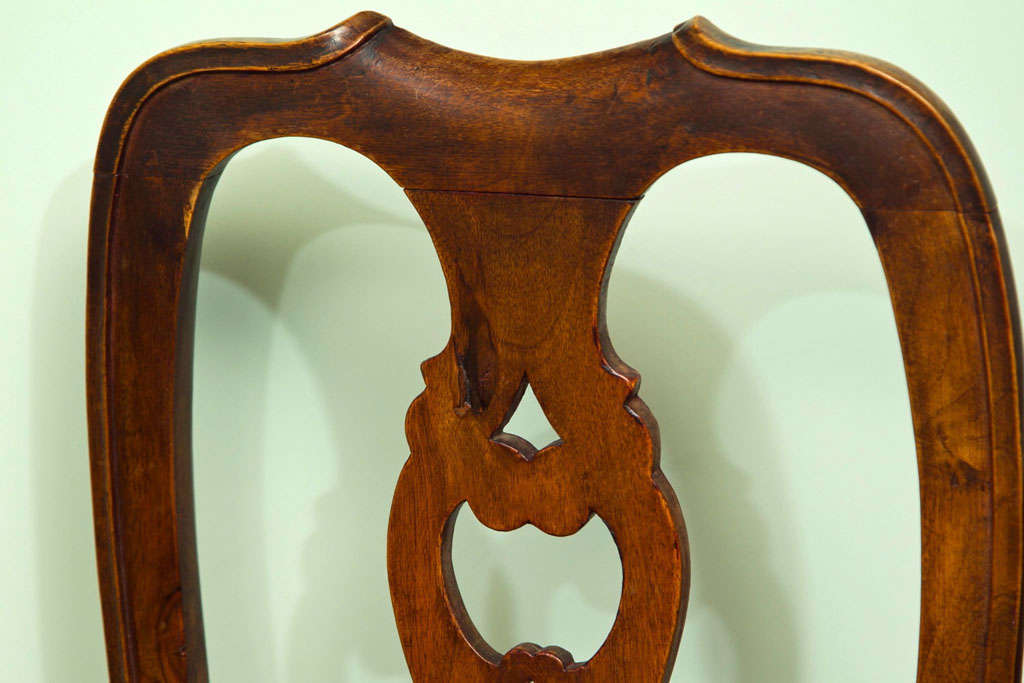 Elegante juego de cuatro sillas barrocas italianas Renacimiento barroco en venta