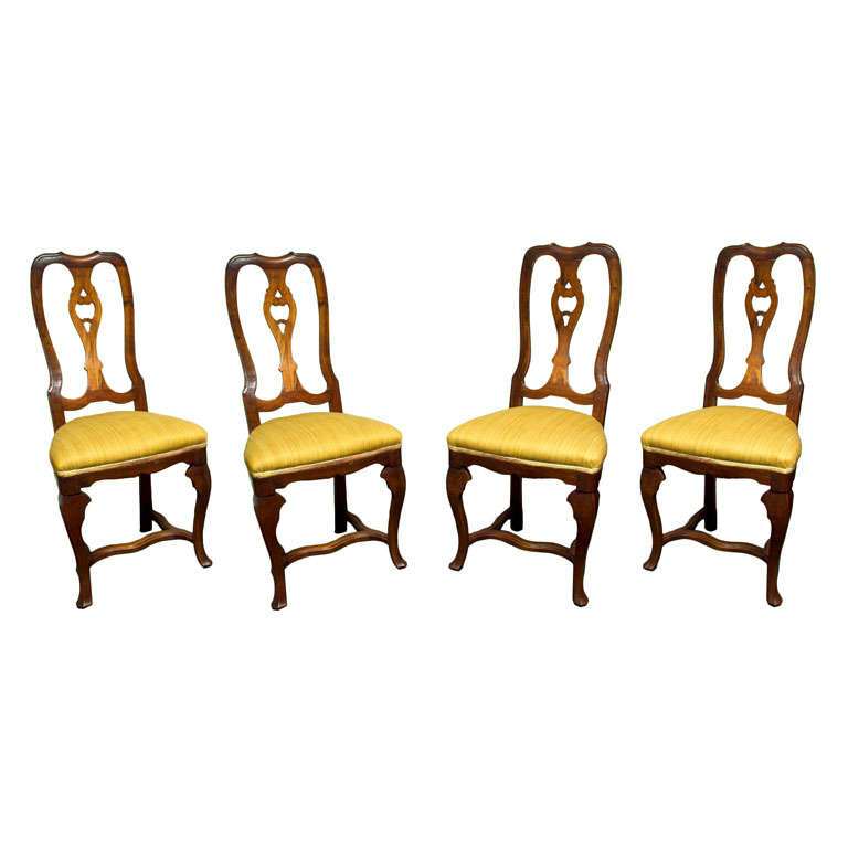 Elegant Set of Four Italian Baroque Chairs For Sale at 1stDibs