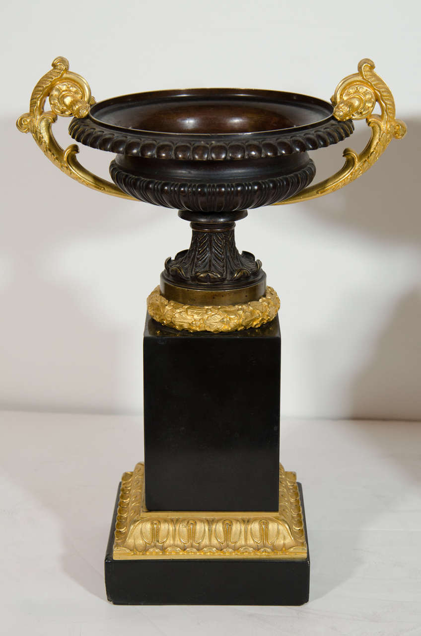 Hand-Carved Pair of Fine Antique French Empire Gilt Bronze and Patina Bronze Urns For Sale